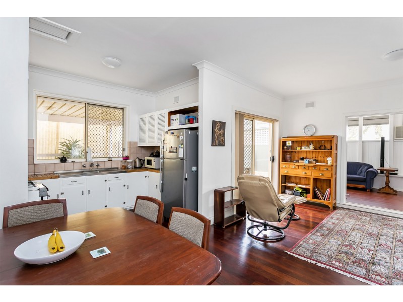 18 Kolapore Avenue, Largs North SA 5016