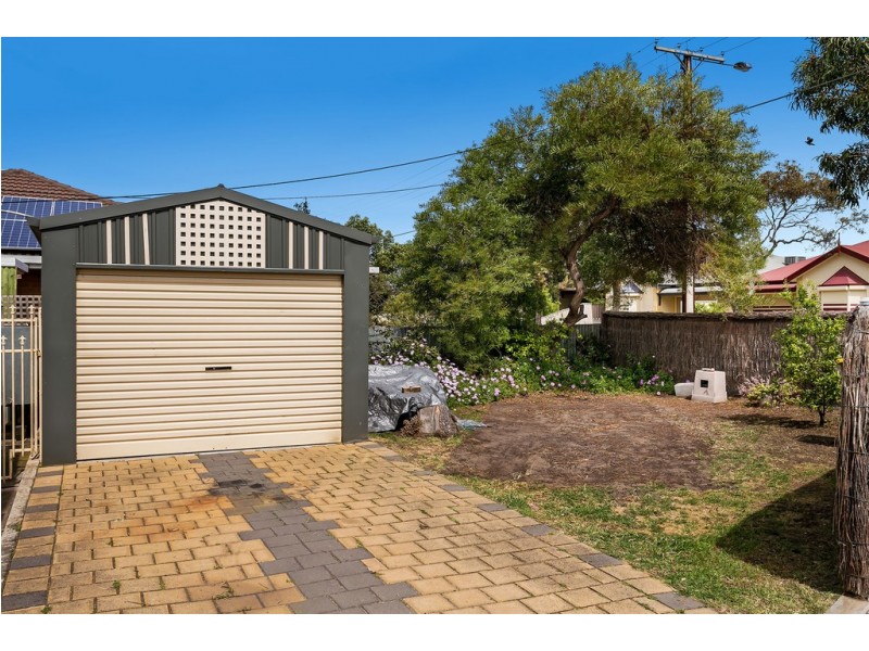 18 Kolapore Avenue, Largs North SA 5016