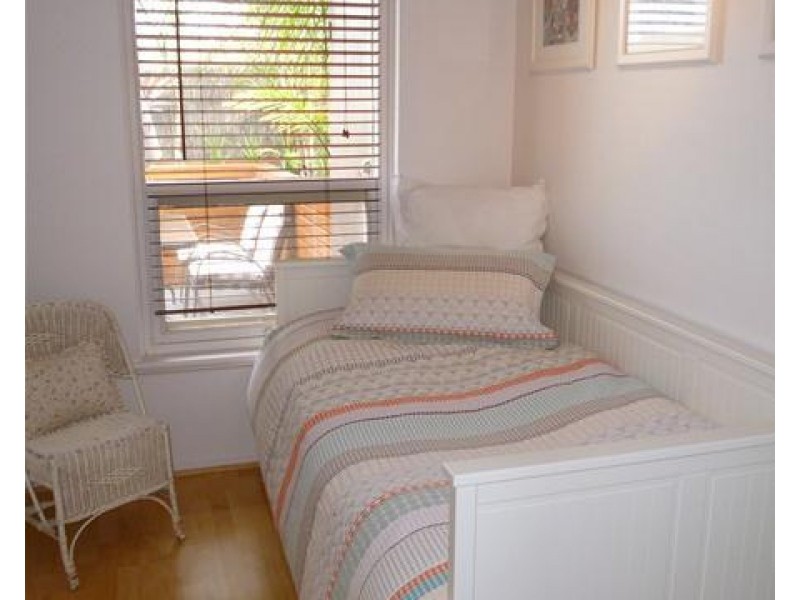 5/4 Barry Street, Henley Beach SA 5022