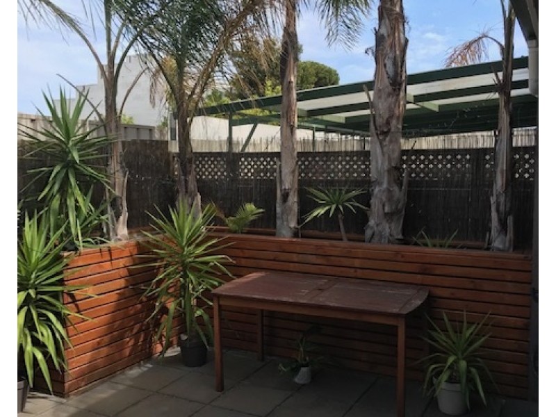 5/4 Barry Street, Henley Beach SA 5022