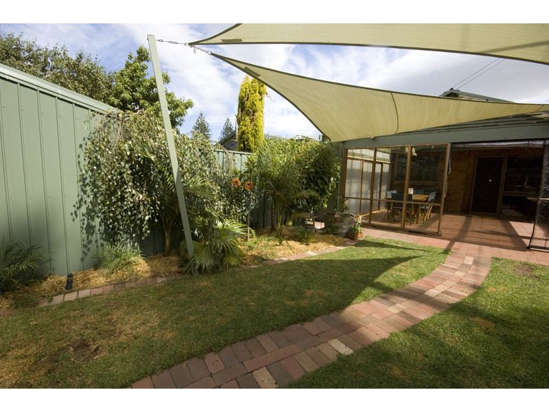 25 Beach Street, Grange SA 5022