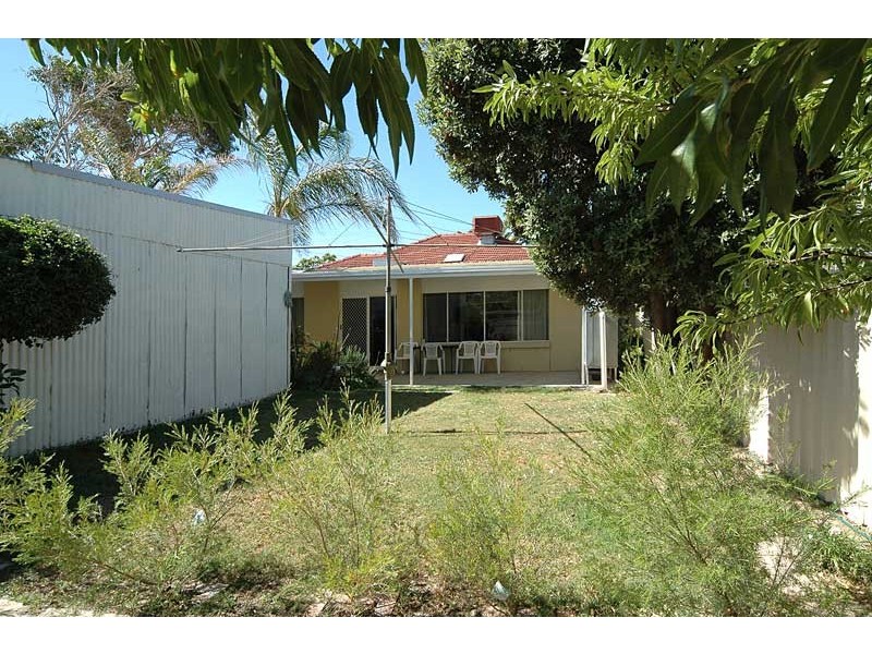 8 Kybunga Tce, Largs North SA 5016