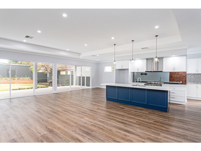 1 Park Avenue, Semaphore South SA 5019