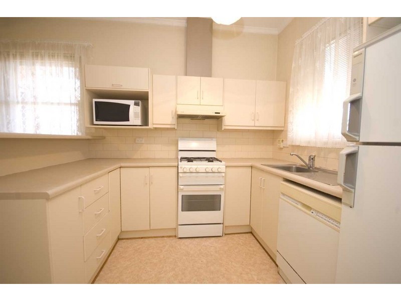 9 Kelmscott Street, Rosewater SA 5013