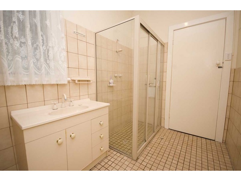 9 Kelmscott Street, Rosewater SA 5013