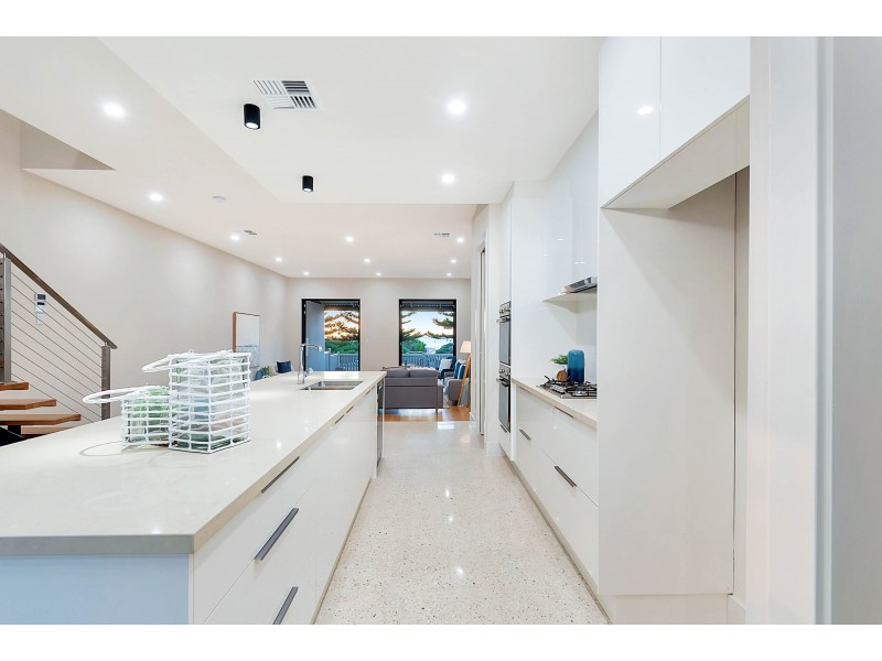 104a Esplanade, Semaphore SA 5019