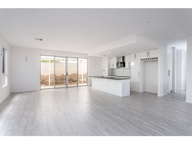 65 Sir Ross Smith Avenue, North Haven SA 5018