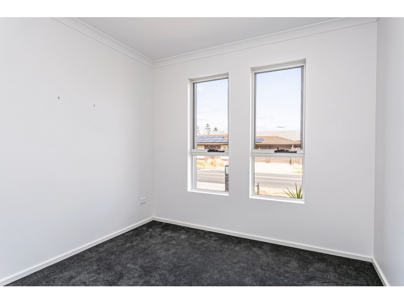 65 Sir Ross Smith Avenue, North Haven SA 5018