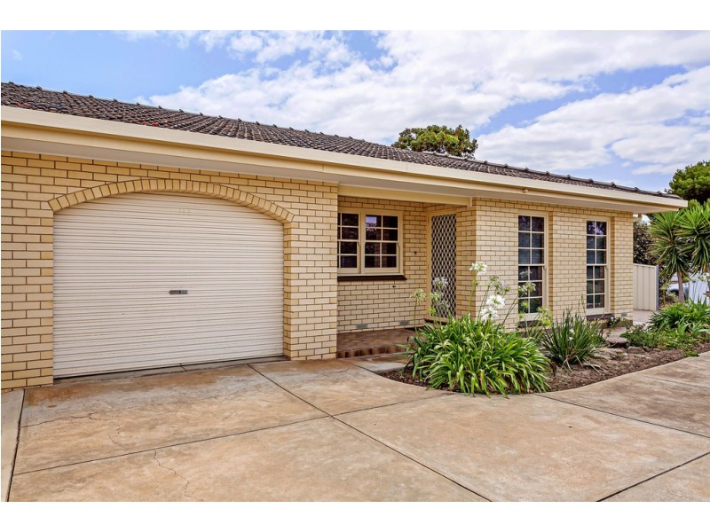 1/1 Anglers Court, West Lakes Shore SA 5020