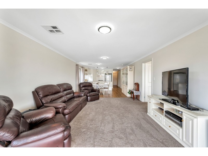 24 Strathmore Court, Encounter Bay SA 5211