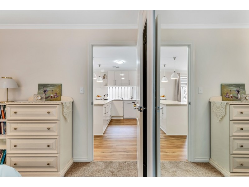 24 Strathmore Court, Encounter Bay SA 5211