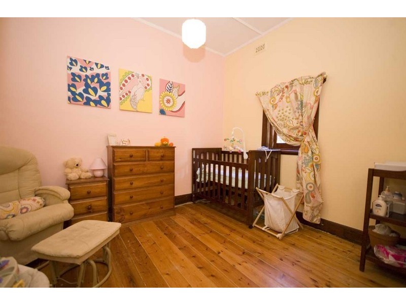 28 Third Avenue, Cheltenham SA 5014