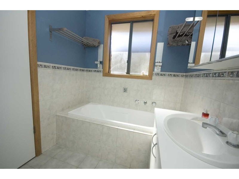 23 Caroline Drive, Paralowie SA 5108