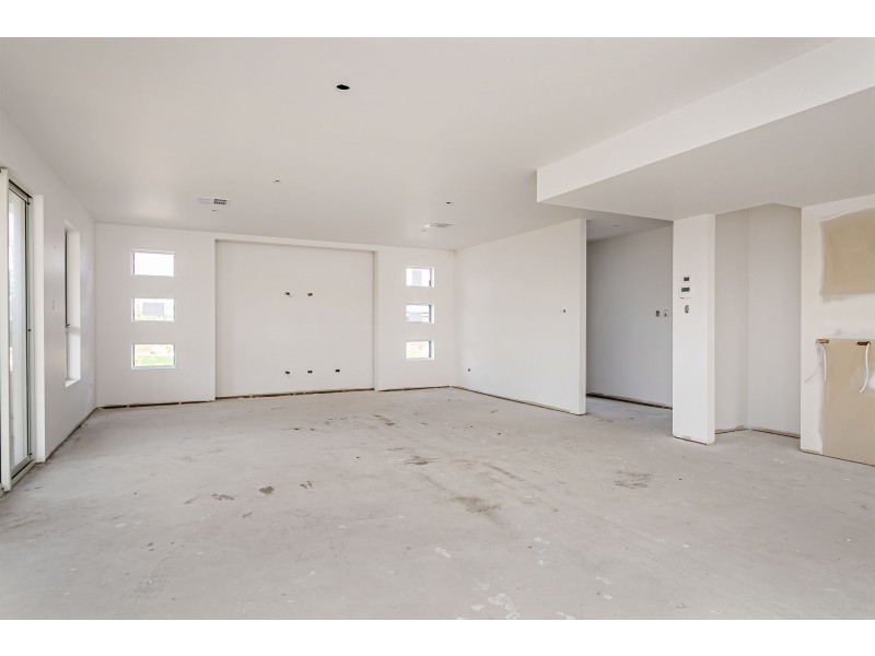 67 Sir Ross Smith Avenue, North Haven SA 5018