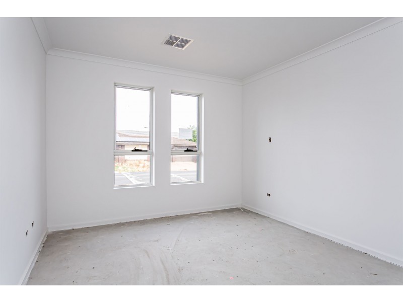 67 Sir Ross Smith Avenue, North Haven SA 5018