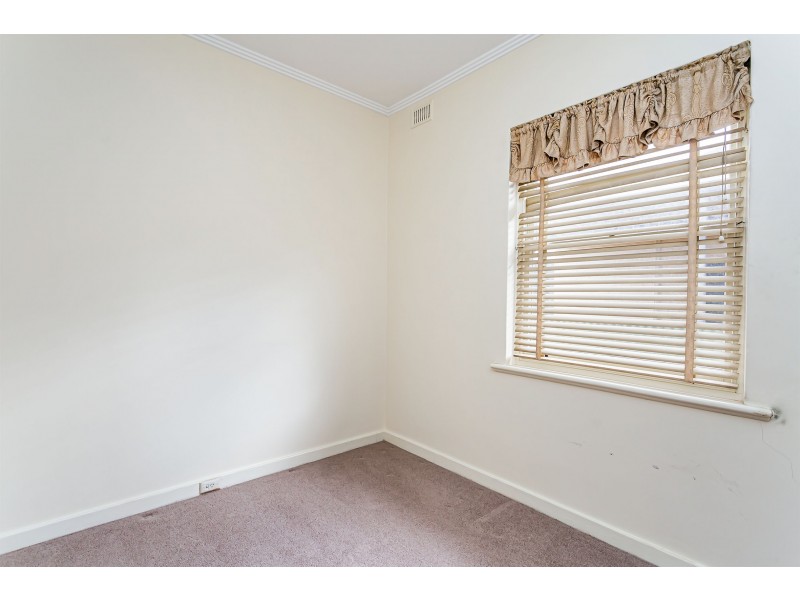 16 Shirley Avenue, Woodville West SA 5011