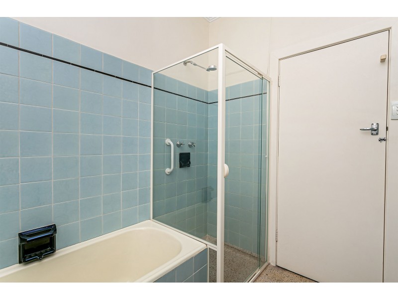 16 Shirley Avenue, Woodville West SA 5011