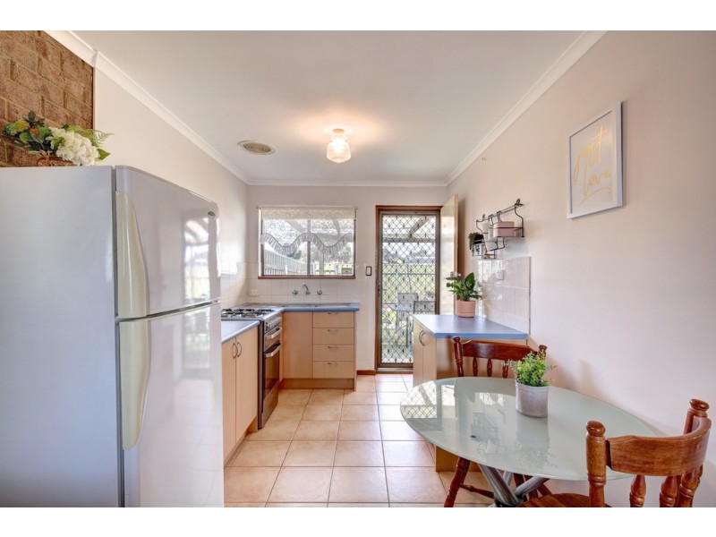 2/16-18 Wattle Avenue, Dry Creek SA 5094