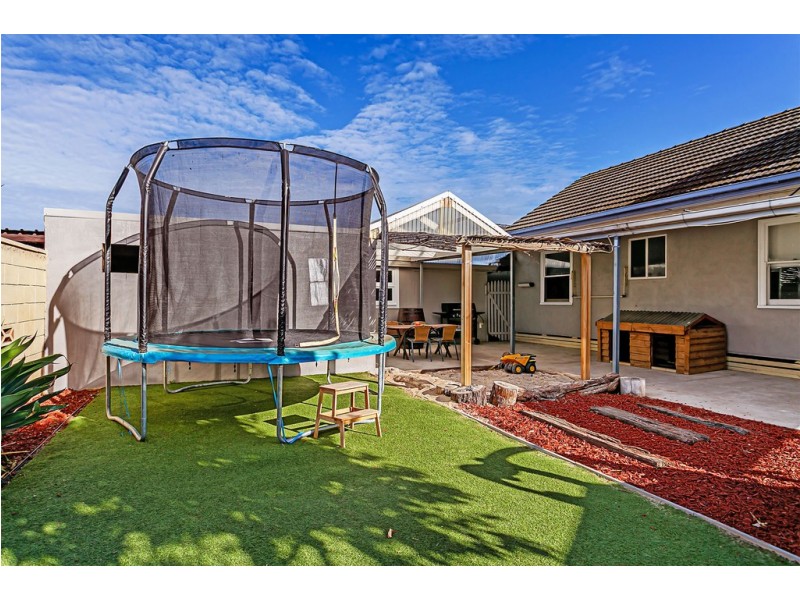 22 Gordon Street, Semaphore Park SA 5019