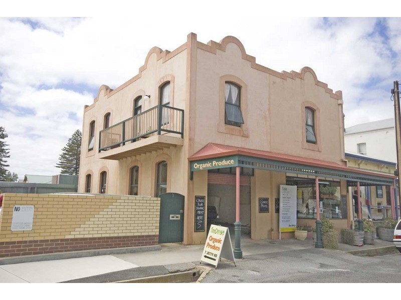 7 Jetty Road, Largs Bay SA 5016