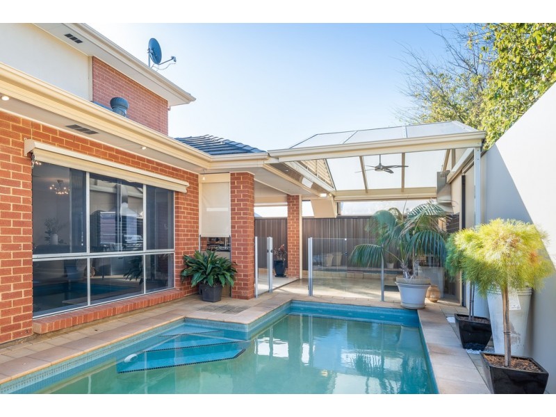 8 Hatwell Court, Underdale SA 5032