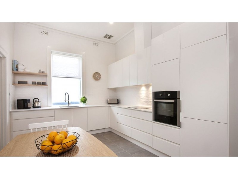 233 Seaview Road, Henley Beach SA 5022