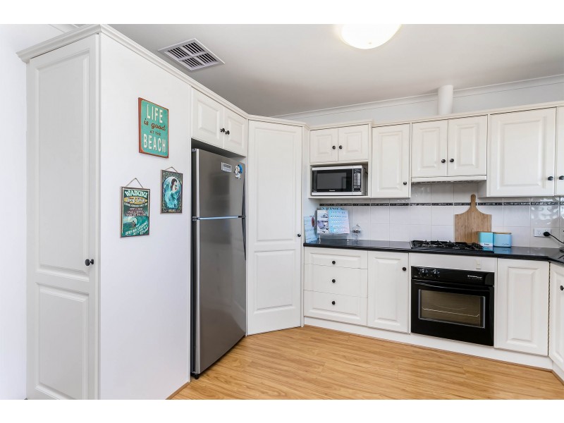 8/5 Ulah Place, Semaphore Park SA 5019