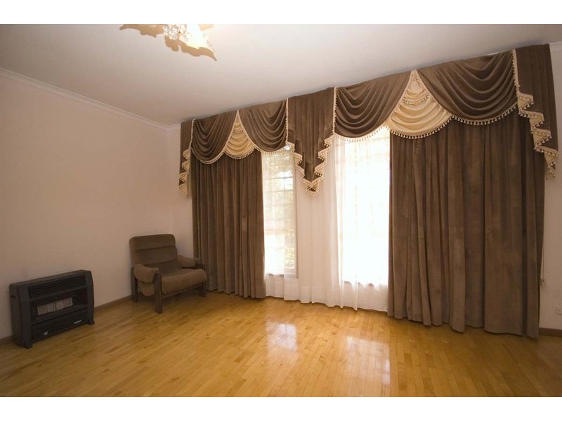 18 Neptune Tce, Rosewater SA 5013