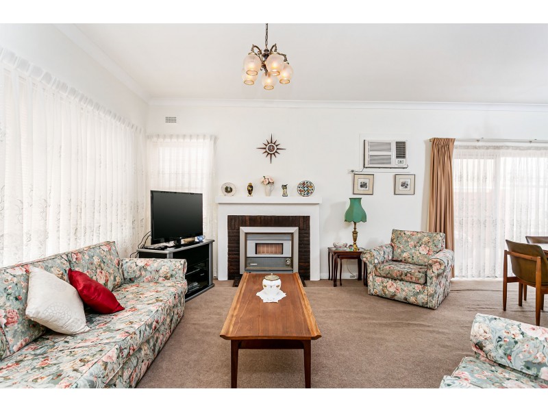 40 Balranald Avenue, Largs Bay SA 5016