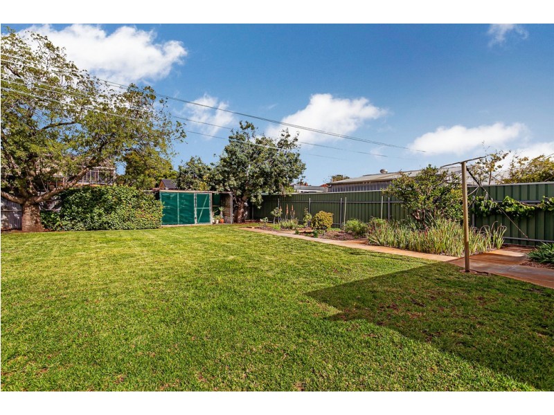 40 Balranald Avenue, Largs Bay SA 5016