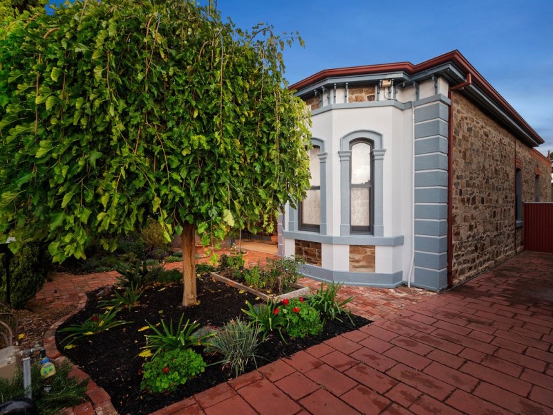 94 Semaphore Road, Semaphore SA 5019