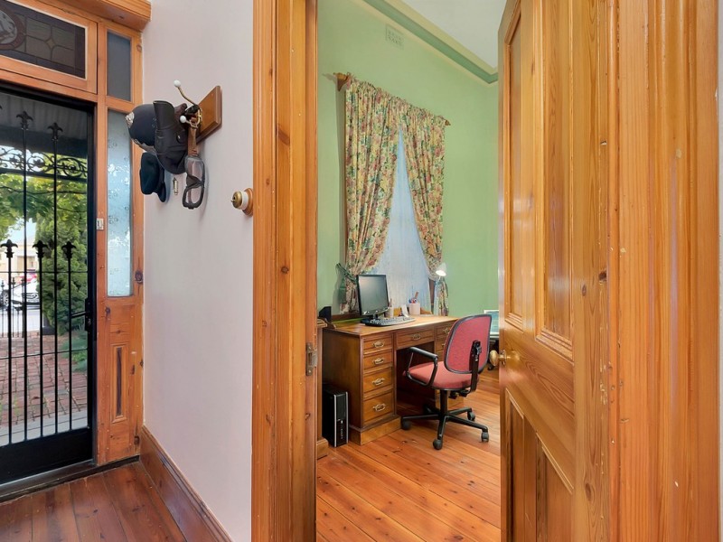 94 Semaphore Road, Semaphore SA 5019