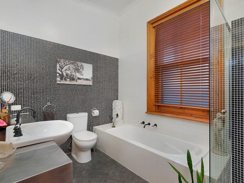 94 Semaphore Road, Semaphore SA 5019