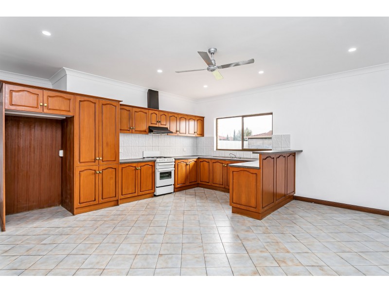 34 Willcocks Avenue, Seaton SA 5023