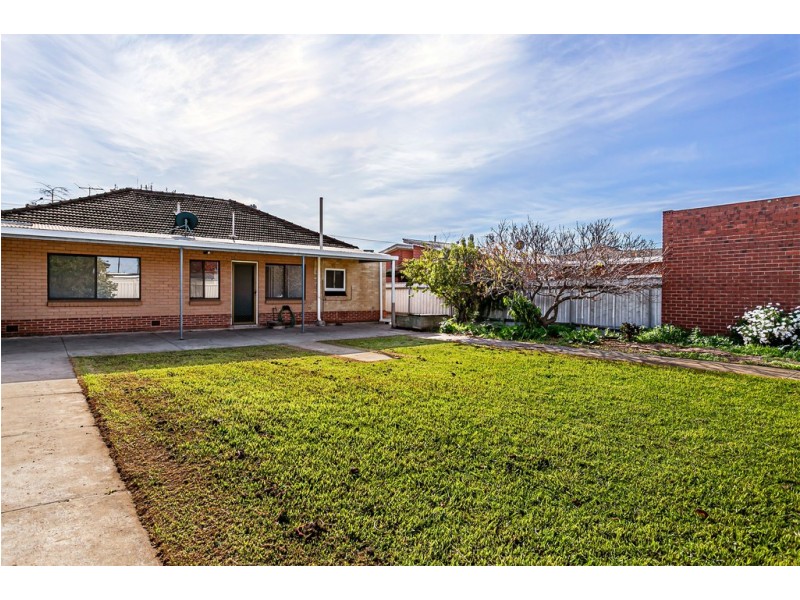 39 Glen Rowan Road, Woodville South SA 5011