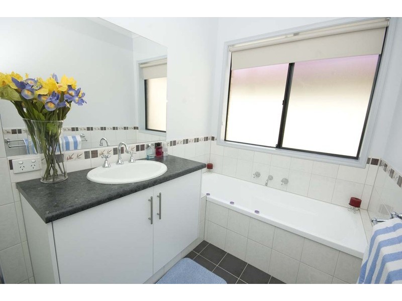 43 Palm Ave, Royal Park SA 5014