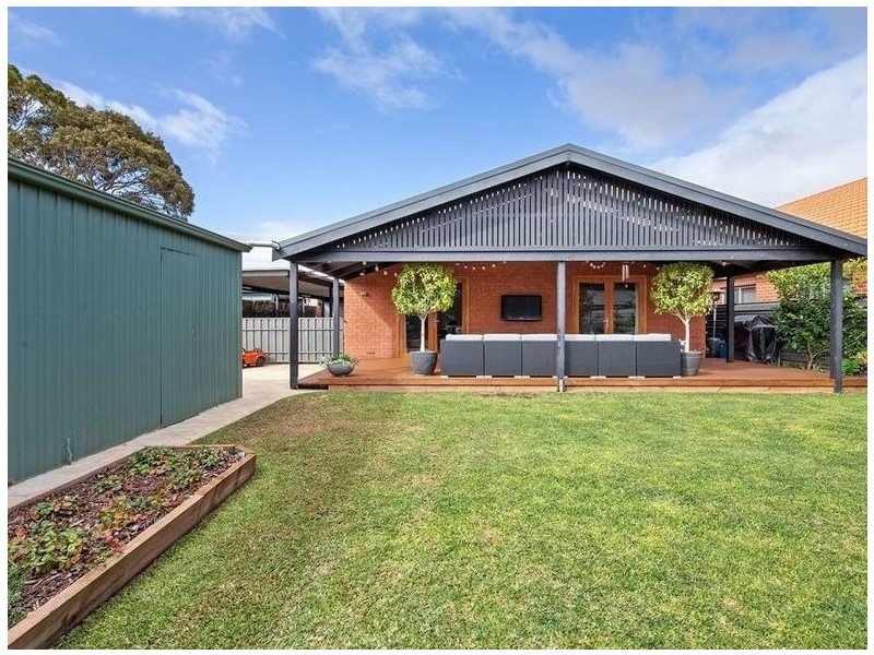 2A Hawke Street, Albert Park SA 5014