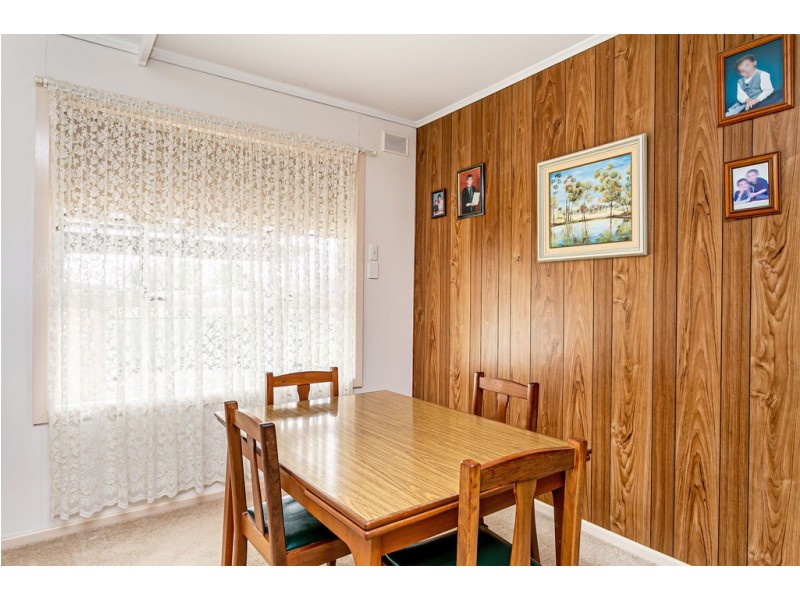 8 Rex Avenue, Gilles Plains SA 5086