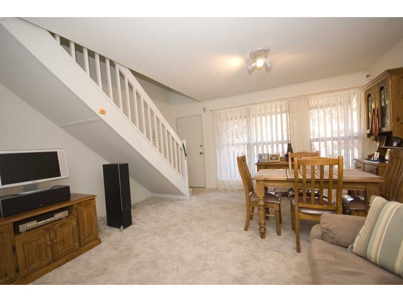 4/7  Tim Hunt Way, Peterhead SA 5016