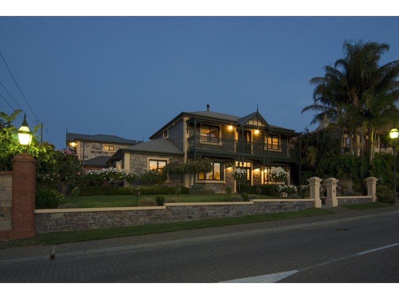 2 Rawson Penfold Drive, Rosslyn Park SA 5072