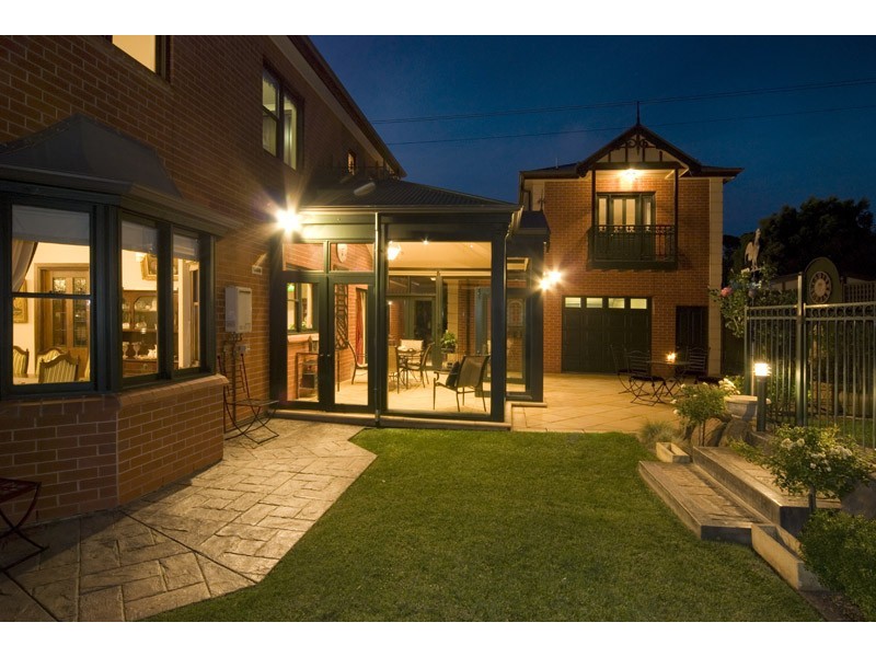 2 Rawson Penfold Drive, Rosslyn Park SA 5072