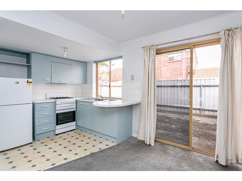 4 Weir Street, Largs Bay SA 5016