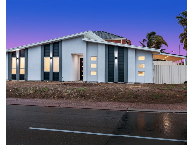67 Sir Ross Smith Avenue, North Haven SA 5018