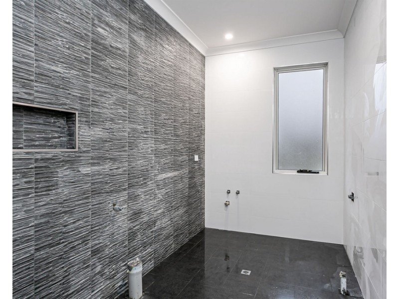 67 Sir Ross Smith Avenue, North Haven SA 5018