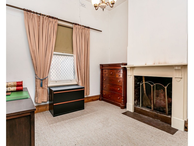 21 Darton Street, Birkenhead SA 5015