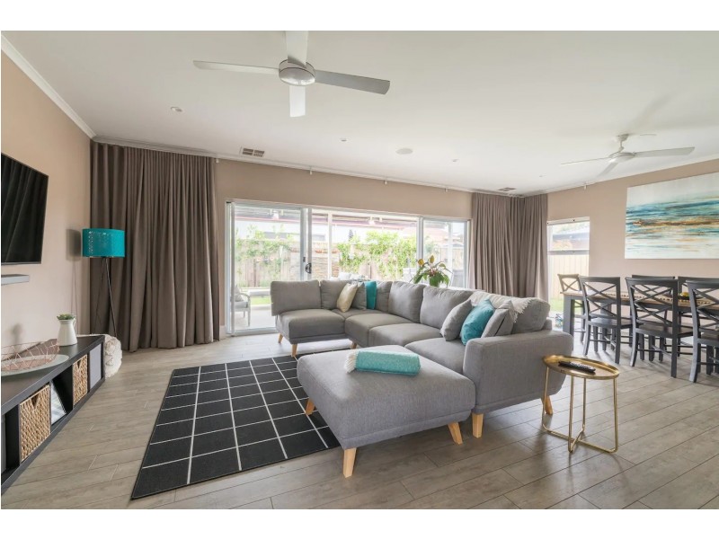 27 Emily Street, Birkenhead SA 5015