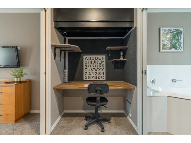 27 Emily Street, Birkenhead SA 5015