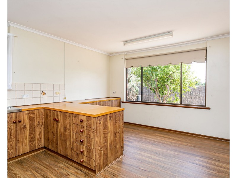 15 Blue Sails Court, West Lakes SA 5021