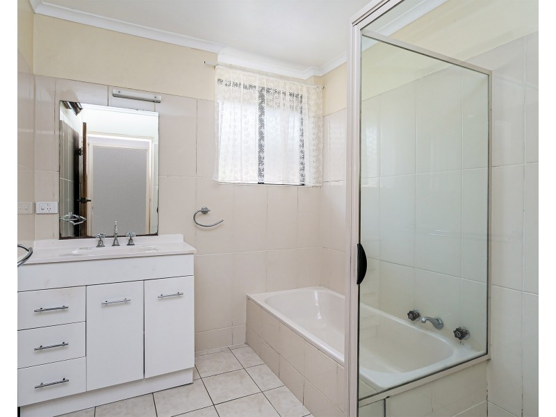 15 Blue Sails Court, West Lakes SA 5021