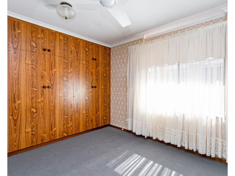 15 Blue Sails Court, West Lakes SA 5021